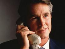 Mann am Telefon